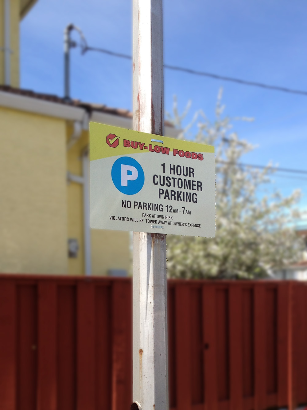 Buy-Low Food – Parking Sign